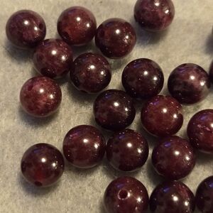 Natural Wine Red Garnett Round Gemstones